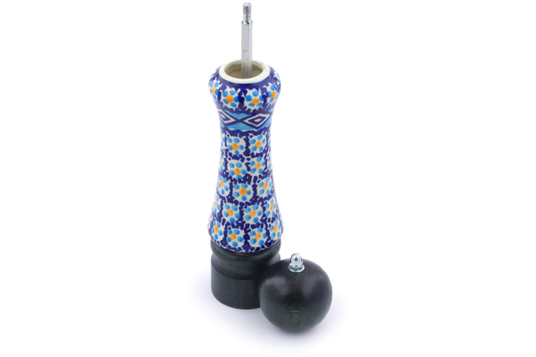 Pepper Grinder 8"