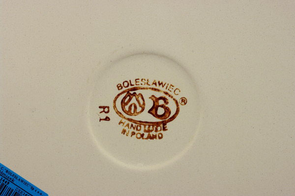 Oval Baker with Handles 17"