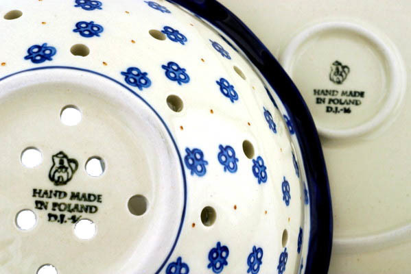 Colander with Plate 9"