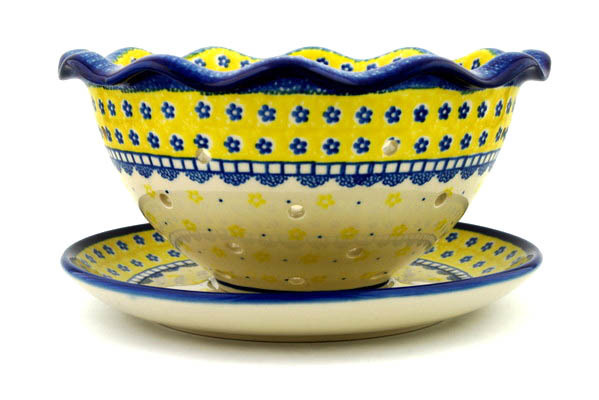 Colander with Plate 9"