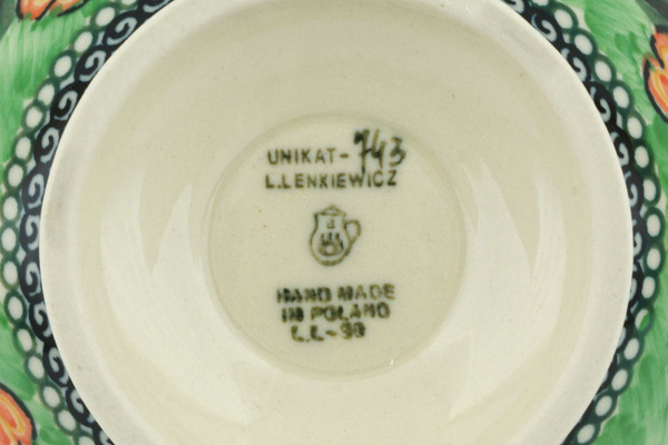 Bowl with Pedestal 5"