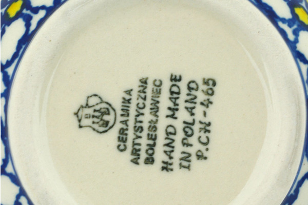 Bowl with Loop-Handle 6"