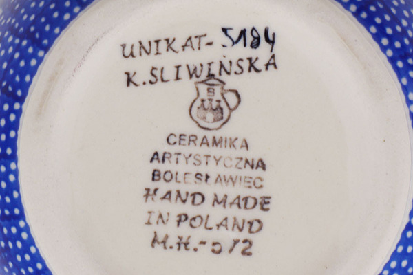 Bowl with Loop-Handle 6"