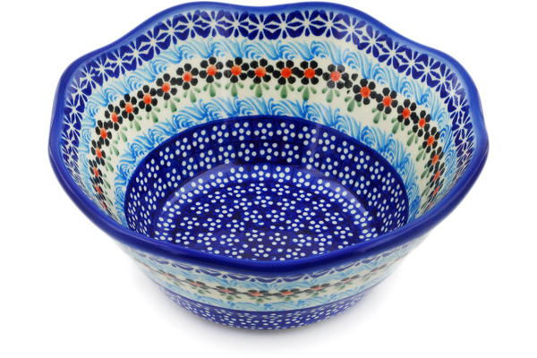 Scalloped Fluted Bowl 7"