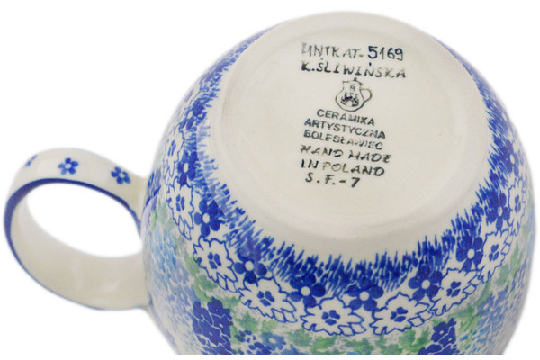 Bowl with Loop-Handle 6"