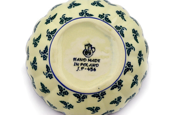 Scalloped Fluted Bowl 5"