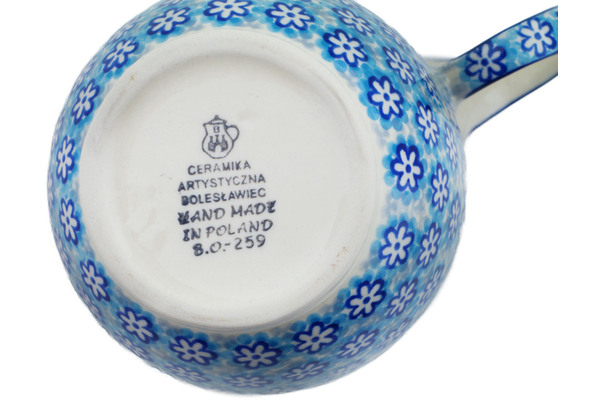 Bowl with Loop-Handle 6"