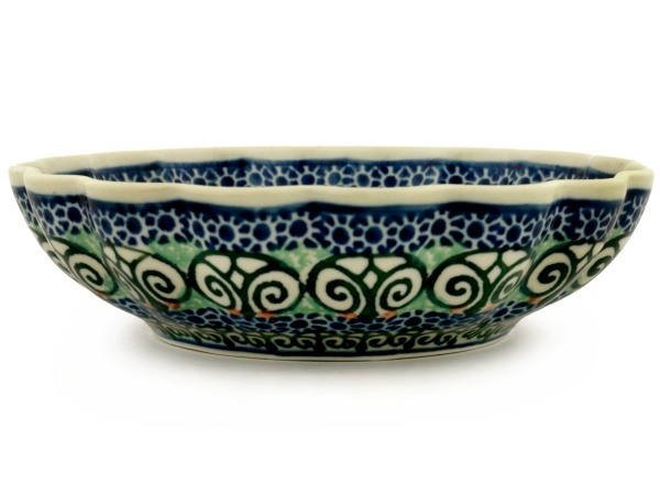 Scalloped Bowl 7"