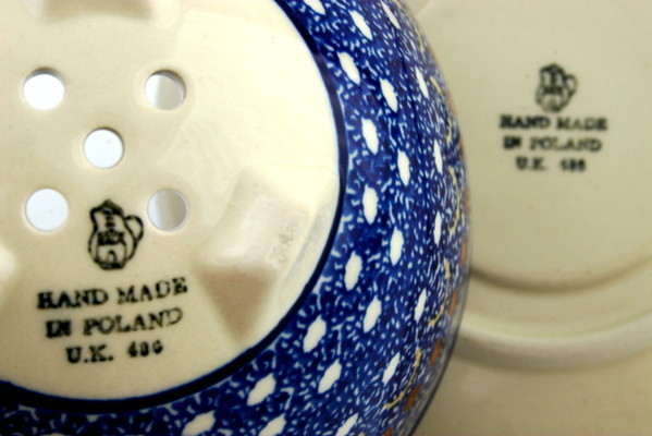 Colander with Plate 8"