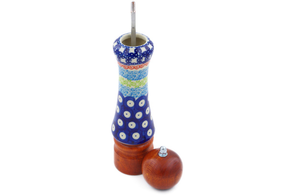 Pepper Grinder 8"