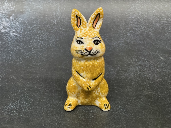 Bunny Figurine 4"