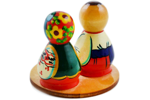 Couple Figurine 2"