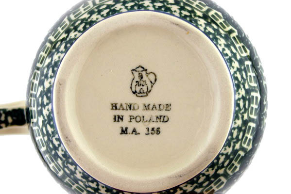 Bowl with Loop-Handle 6"