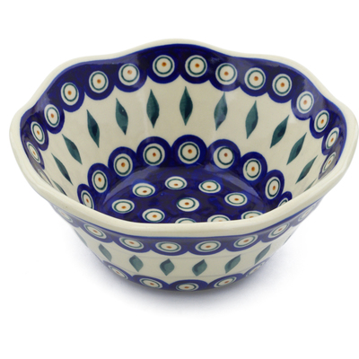 Scalloped Fluted Bowl 7"