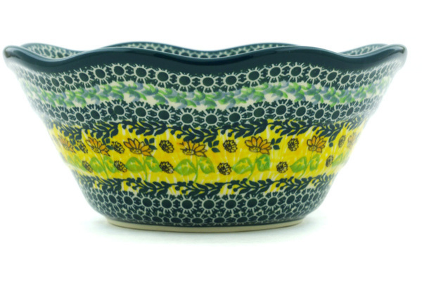 Scalloped Bowl 8"