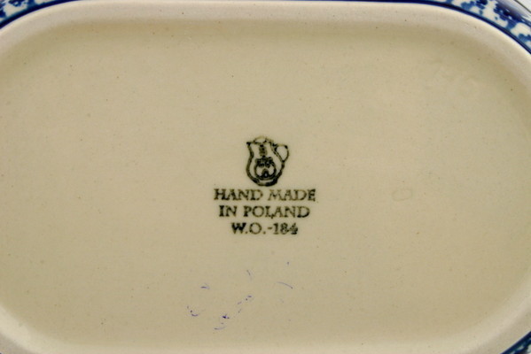 Oval Baker with Handles 8"