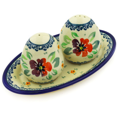 Salt and Pepper Set 7"