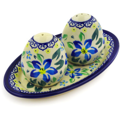 Salt and Pepper Set 7"