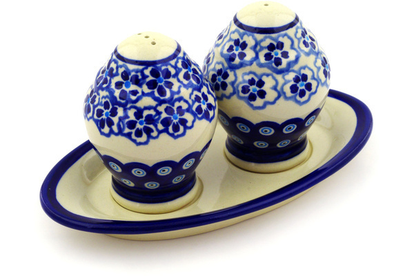 Salt and Pepper Set 7"