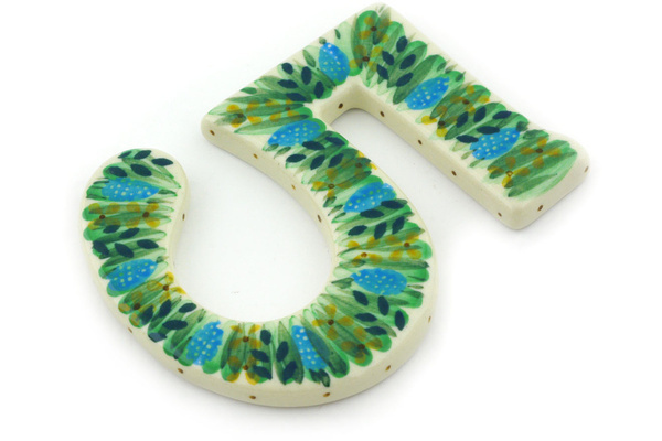 House Number FIVE (Five)