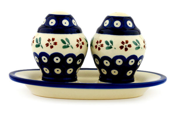 Salt and Pepper Set 7"