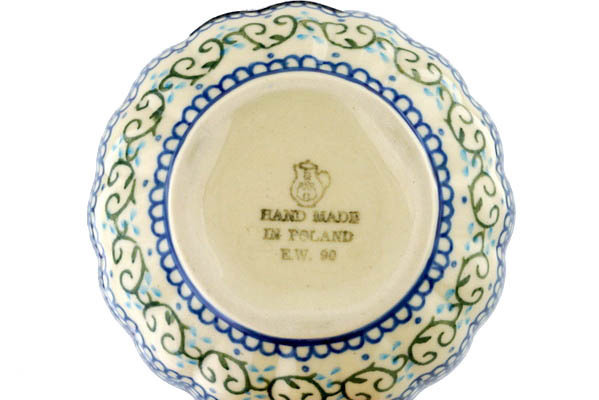 Scalloped Fluted Bowl 5"