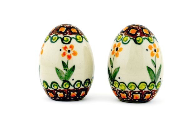 Salt and Pepper Set 2"