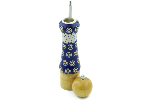 Pepper Grinder 8"