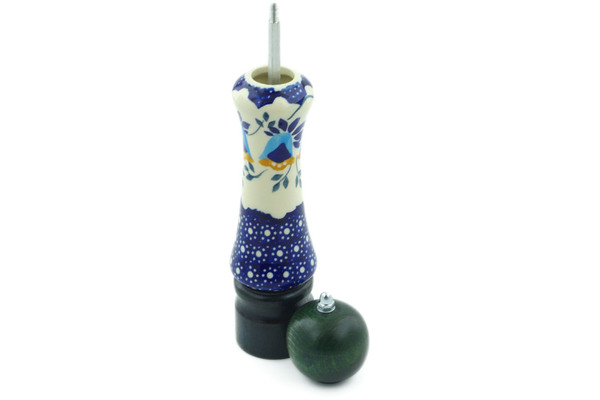 Pepper Grinder 8"