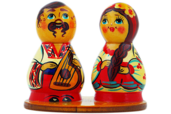 Couple Figurine 2"