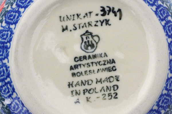 Bowl with Loop-Handle 6"