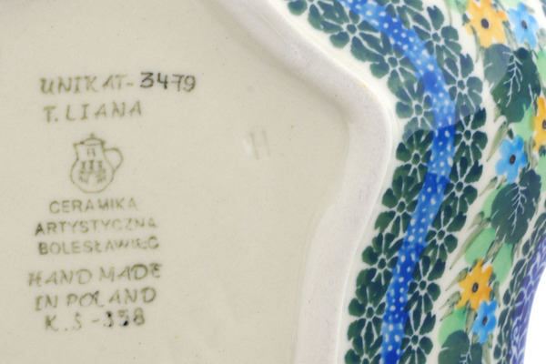 Scalloped Fluted Bowl 8"