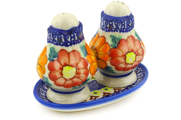 Salt and Pepper Set 5"