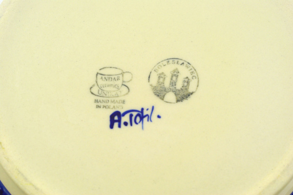 Jar with Lid and Handles 11"