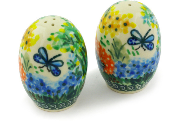 Salt and Pepper Set 2"