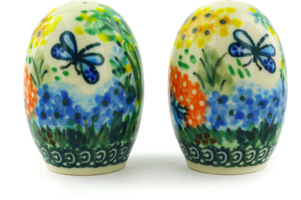 Salt and Pepper Set 2"