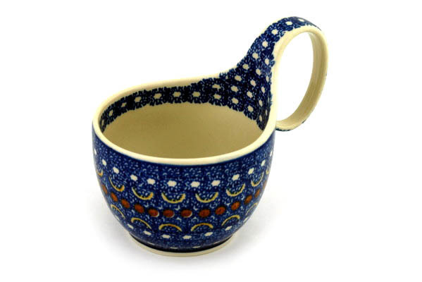 Bowl with Loop-Handle 6"