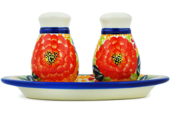 Salt and Pepper Set 7"