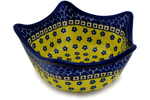 Star Shaped Bowl 7"