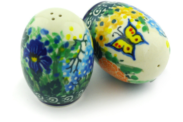 Salt and Pepper Set 2"