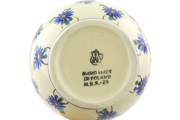 Bowl with Loop-Handle 6"