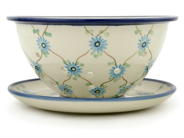 Colander with Plate 8"