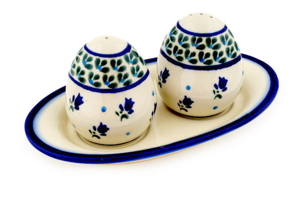 Salt and Pepper Set 7"