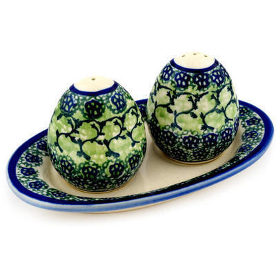 Salt and Pepper Set 7"