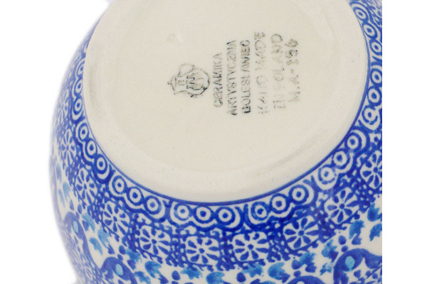 Bowl with Loop-Handle 6"