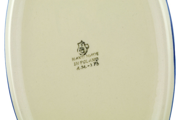 Oval Baker with Handles 13"