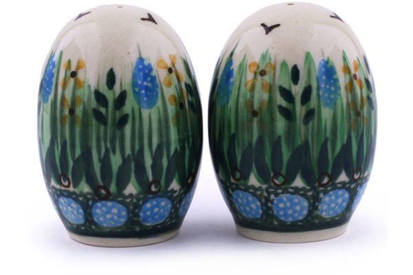 Salt and Pepper Set 2"