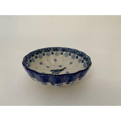 Scalloped Fluted Bowl 5"