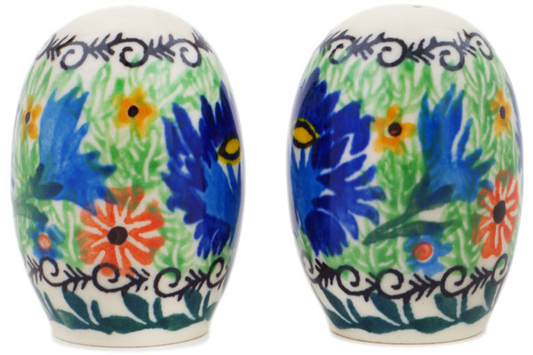 Salt and Pepper Set 2"