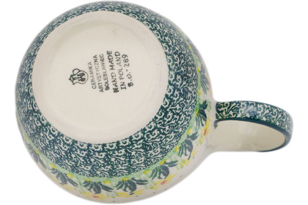 Bowl with Loop-Handle 6"